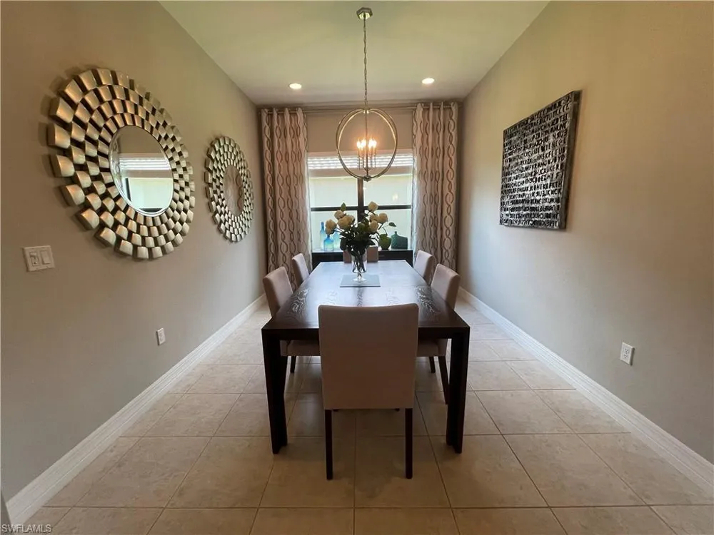 13548 Coronado Drive Naples, FL 34109