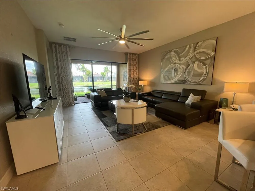 13548 Coronado Drive Naples, FL 34109
