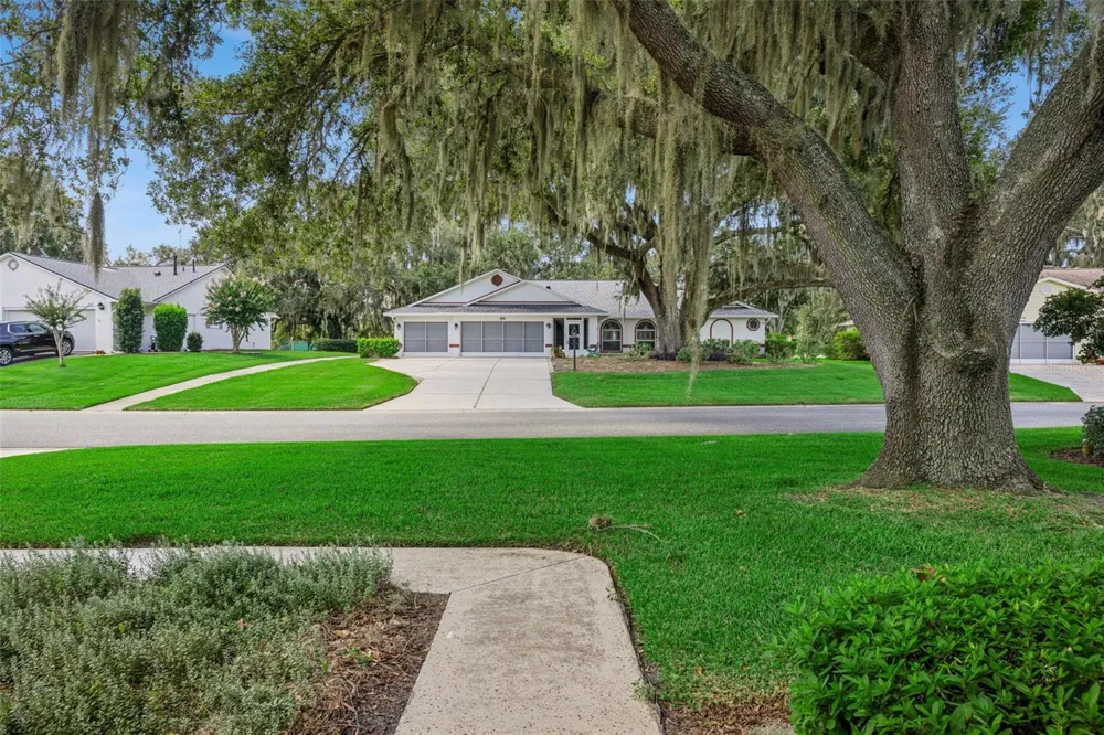 5606 ROSEWALL CIRCLE Leesburg, FL 34748