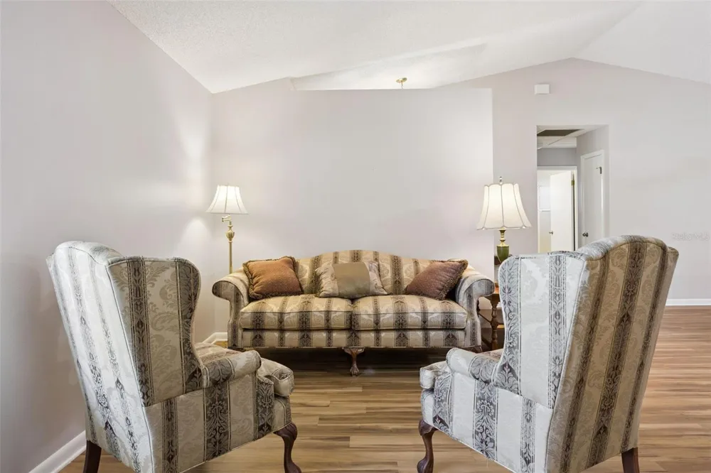 5606 ROSEWALL CIRCLE Leesburg, FL 34748