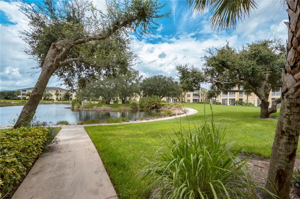 1253 RED OAK LANE Port Charlotte, FL 33948