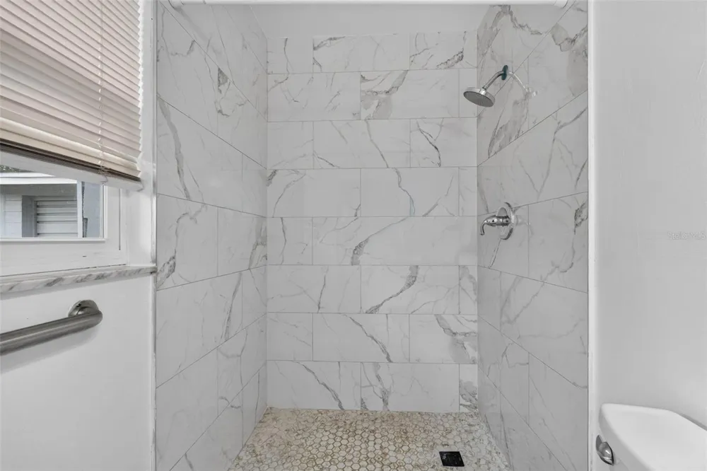 847 JORDAN AVENUE Orlando, FL 32809