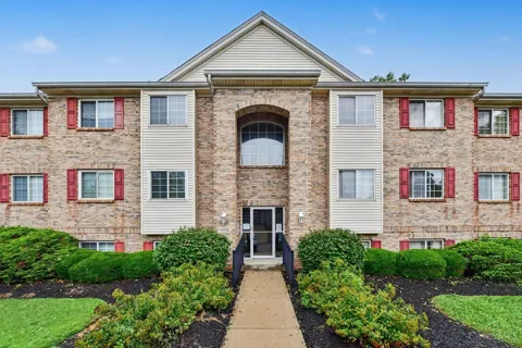 4482 Mayhew Avenue #5