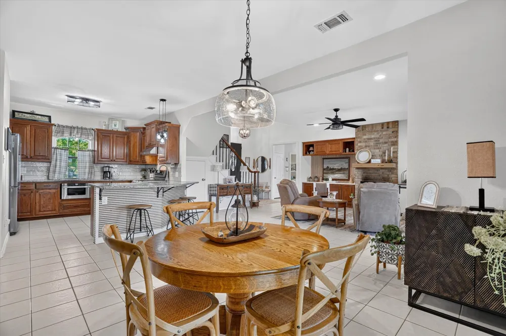 212 Dove Hill Lane Weatherford, TX 76088
