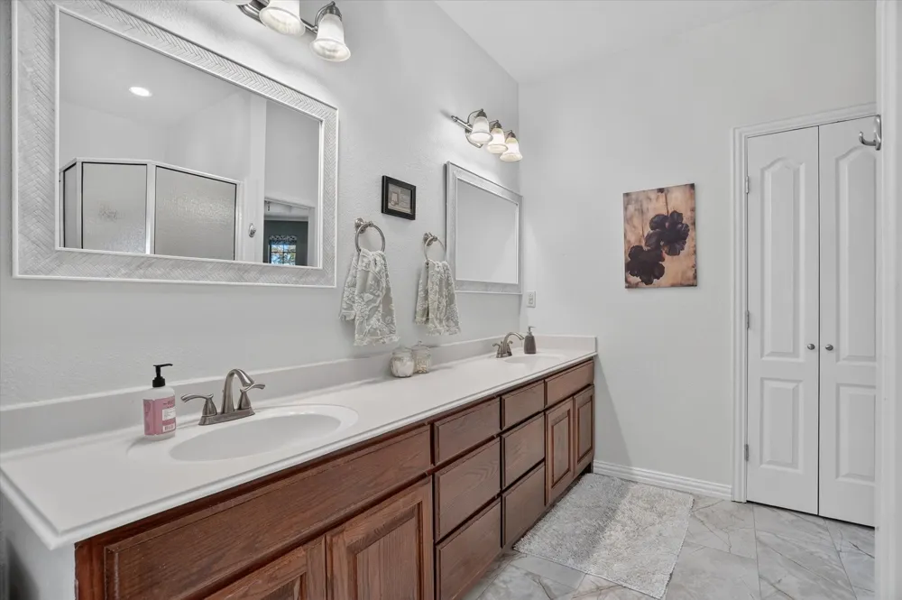 212 Dove Hill Lane Weatherford, TX 76088