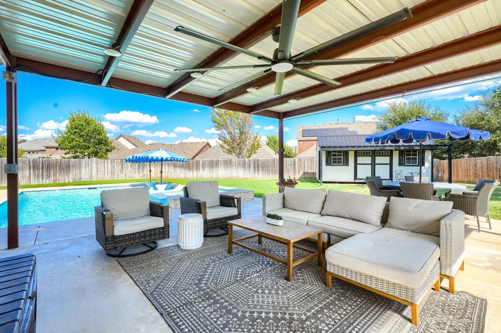 2406 Lucerne Drive Rowlett, TX 75089