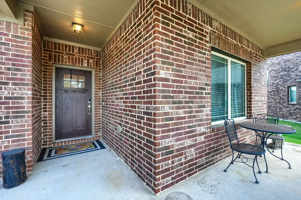 2406 Lucerne Drive Rowlett, TX 75089