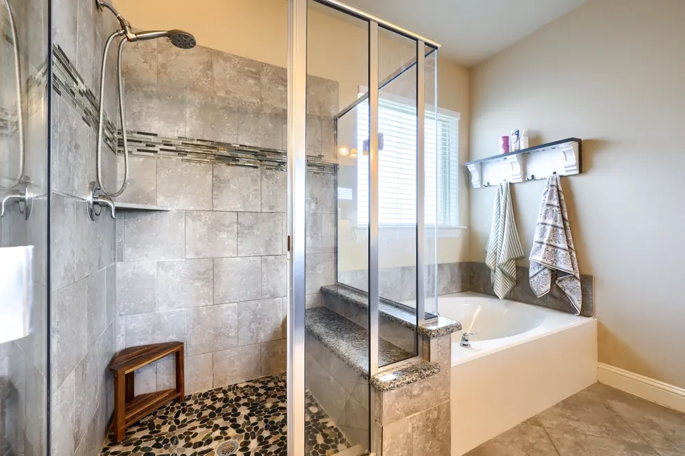 2406 Lucerne Drive Rowlett, TX 75089