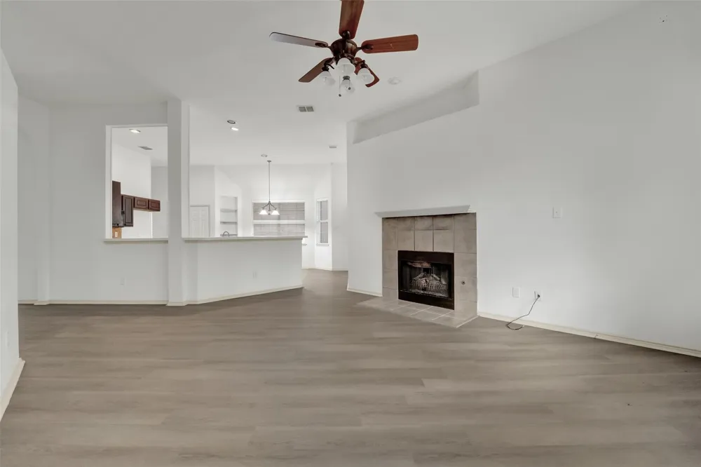 5106 Petersburg Drive Rowlett, TX 75088