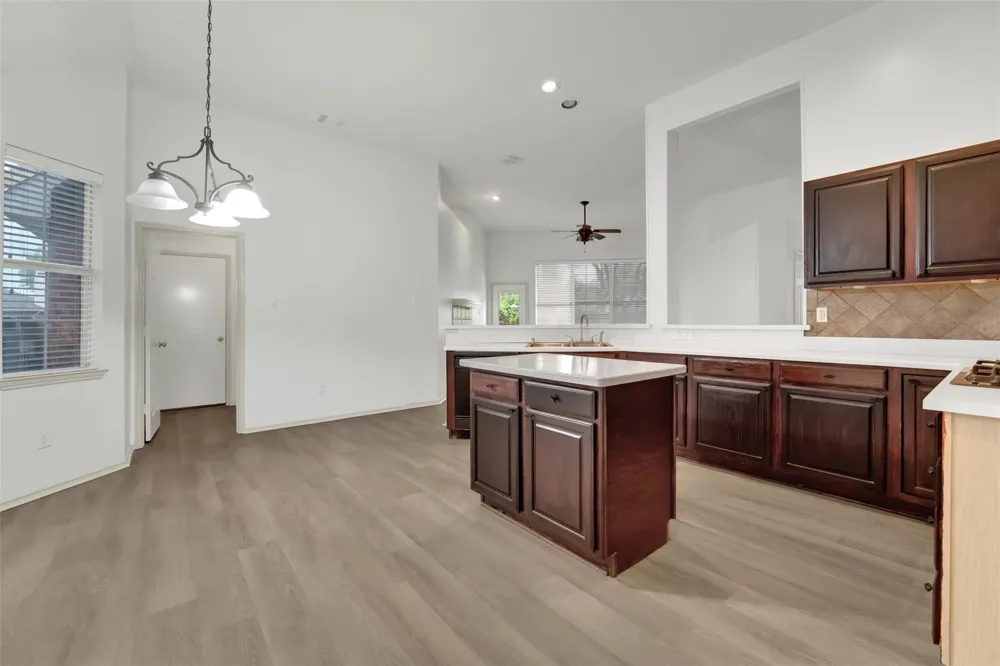 5106 Petersburg Drive Rowlett, TX 75088