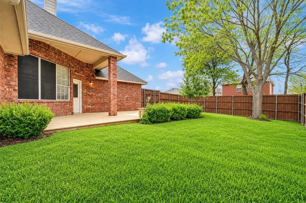 5106 Petersburg Drive Rowlett, TX 75088