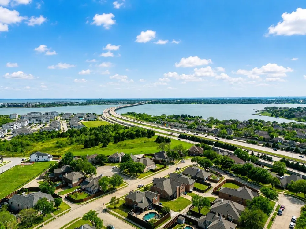 5106 Petersburg Drive Rowlett, TX 75088