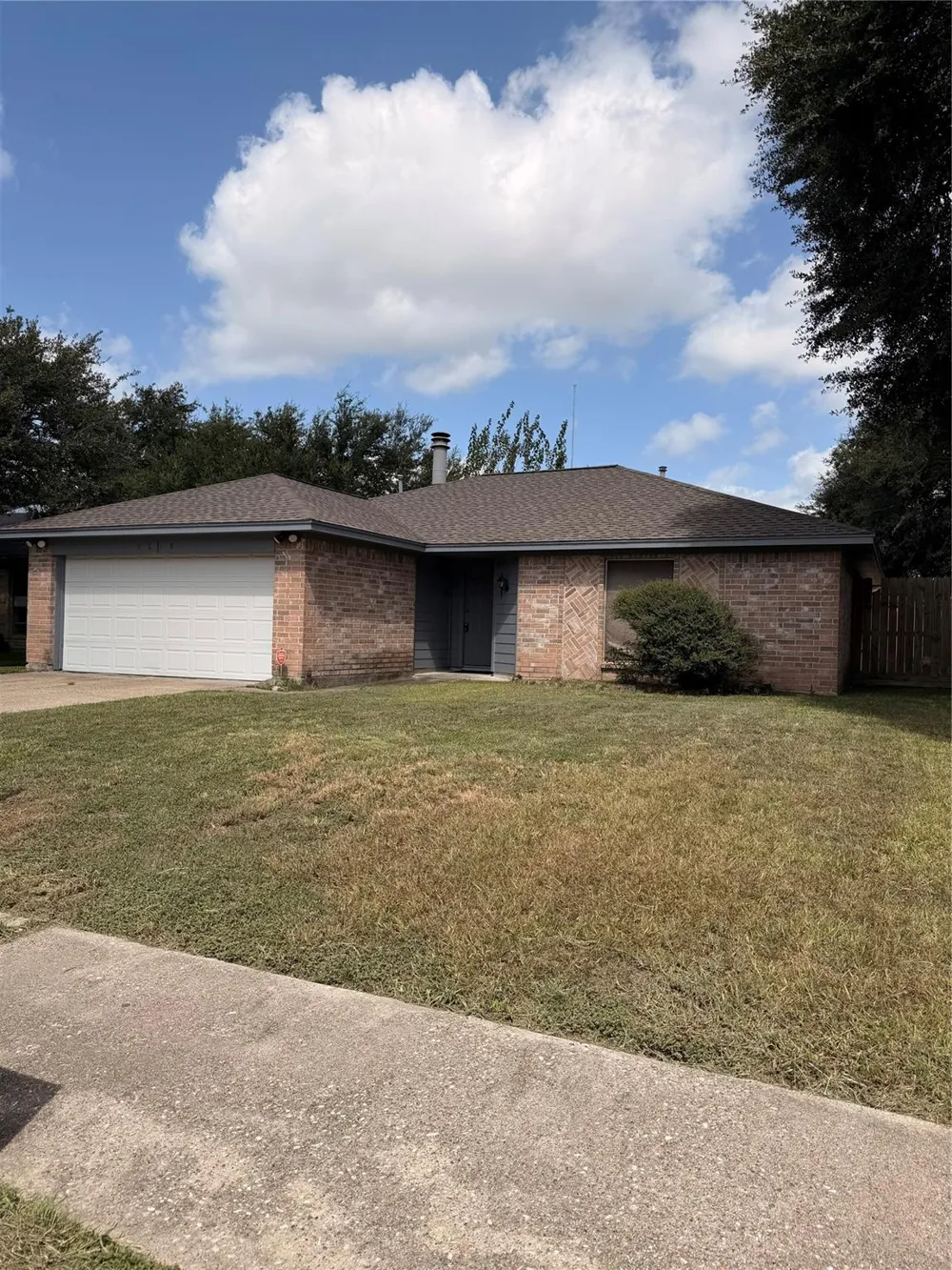 8010 Western Trail Drive Houston, TX 77040