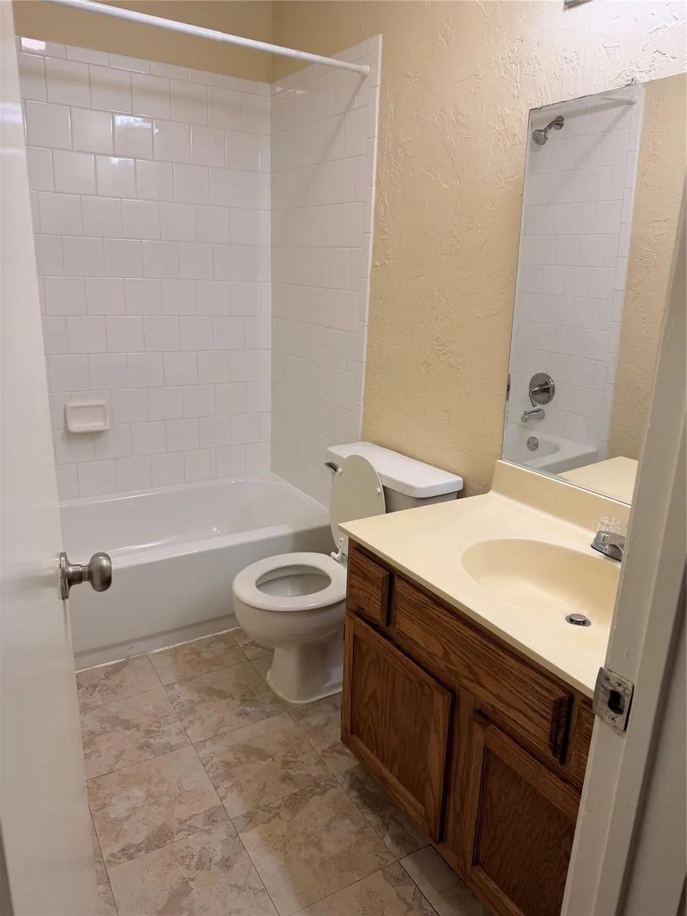 8010 Western Trail Drive Houston, TX 77040