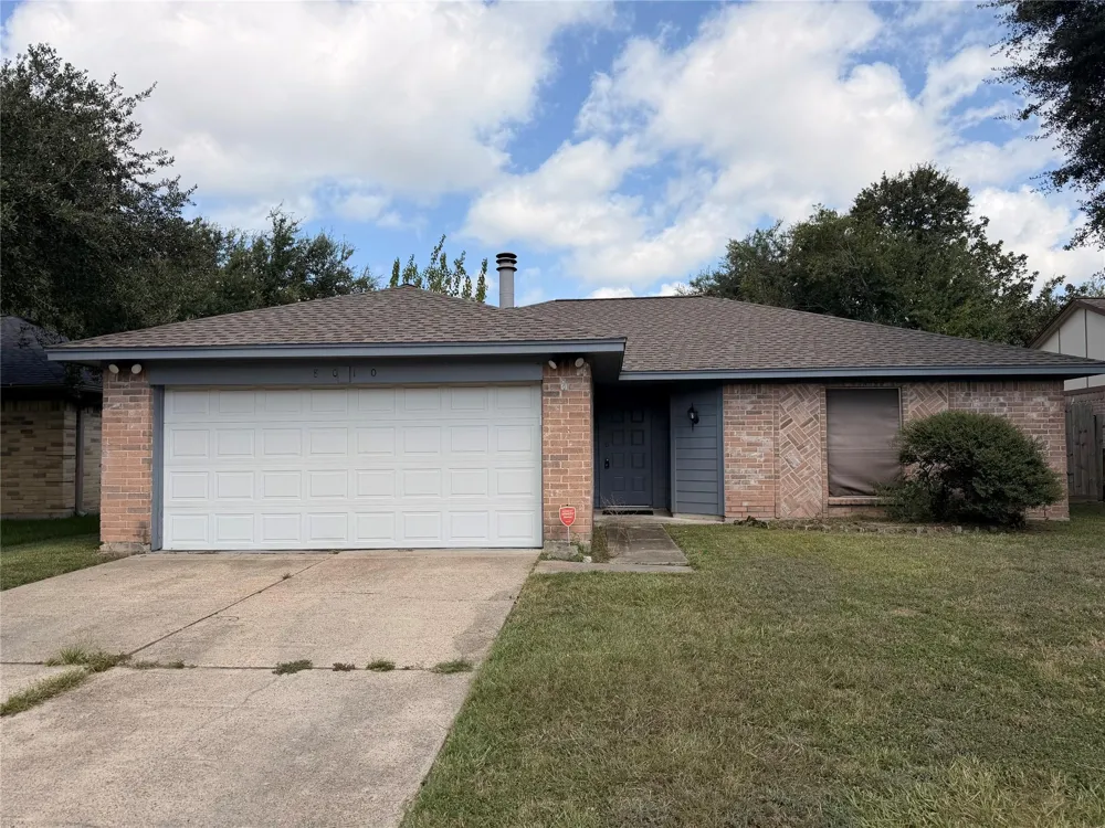 8010 Western Trail Drive Houston, TX 77040
