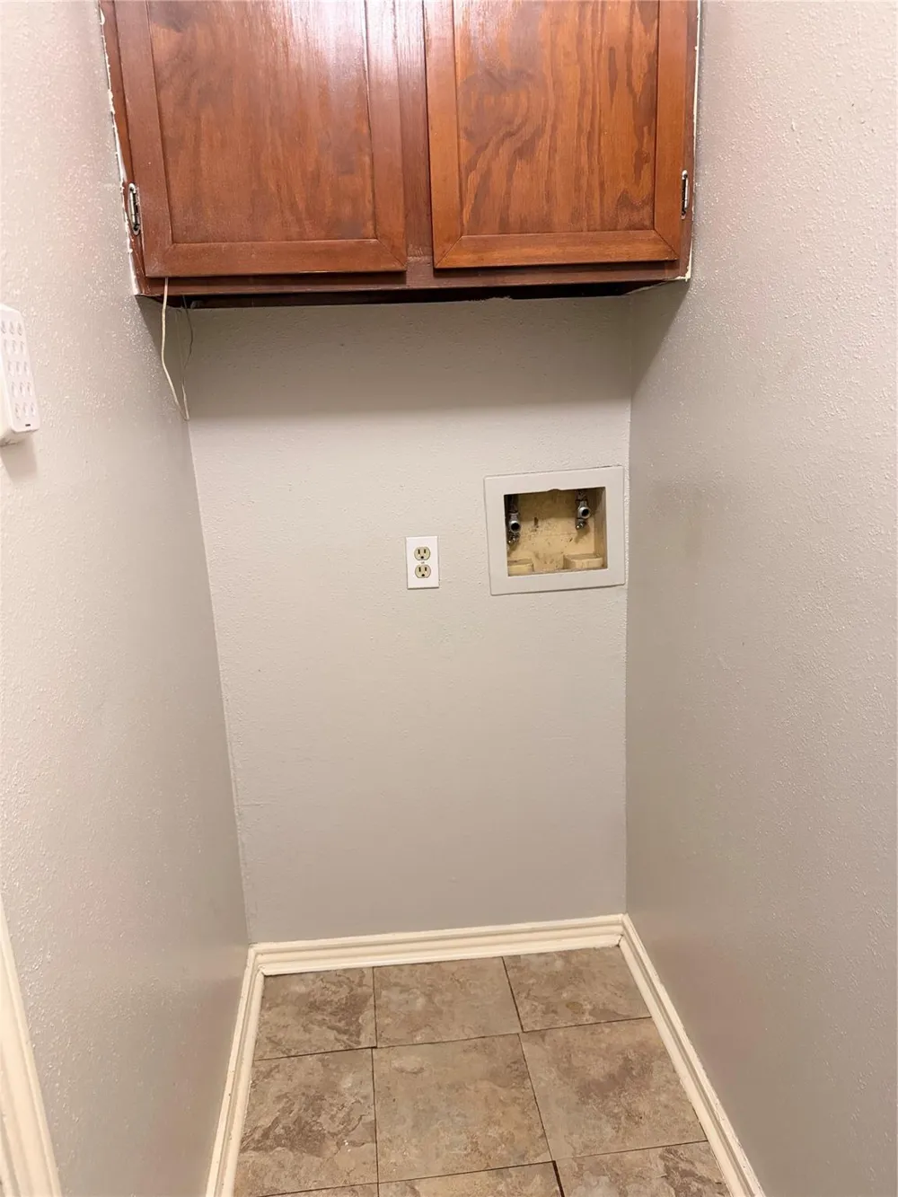 8010 Western Trail Drive Houston, TX 77040