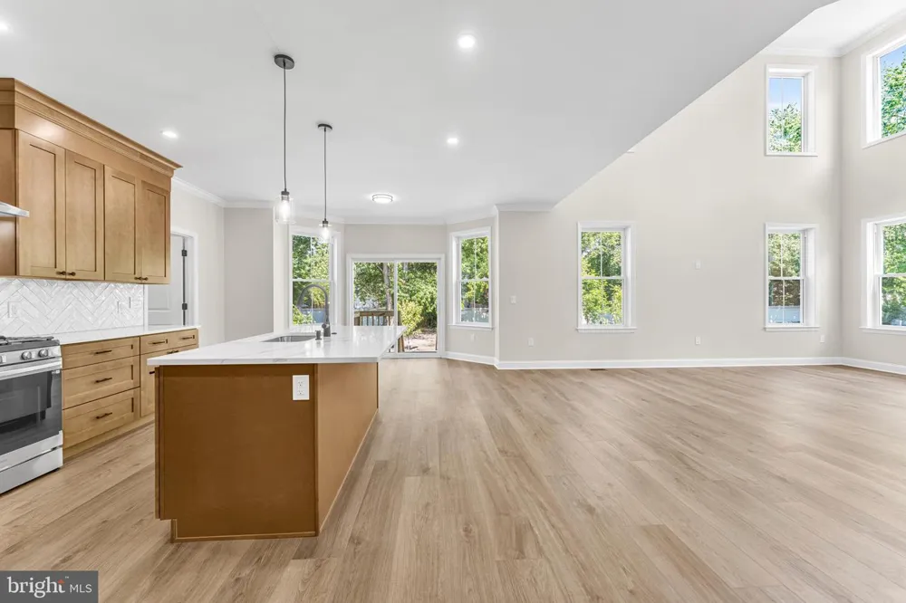 236 LANDING ROAD Clarksboro, NJ 08020