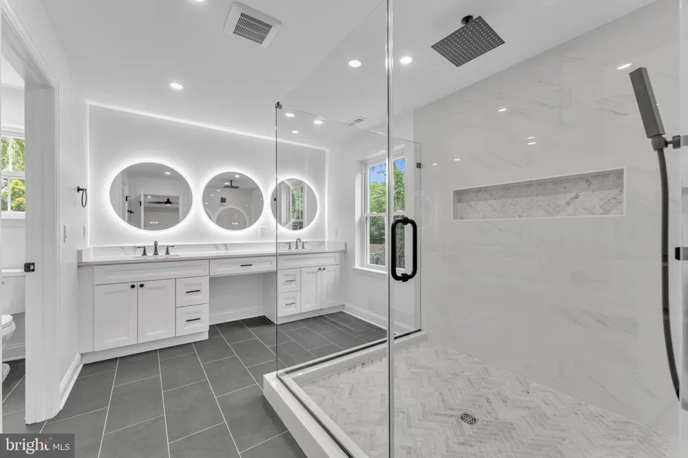 236 LANDING ROAD Clarksboro, NJ 08020