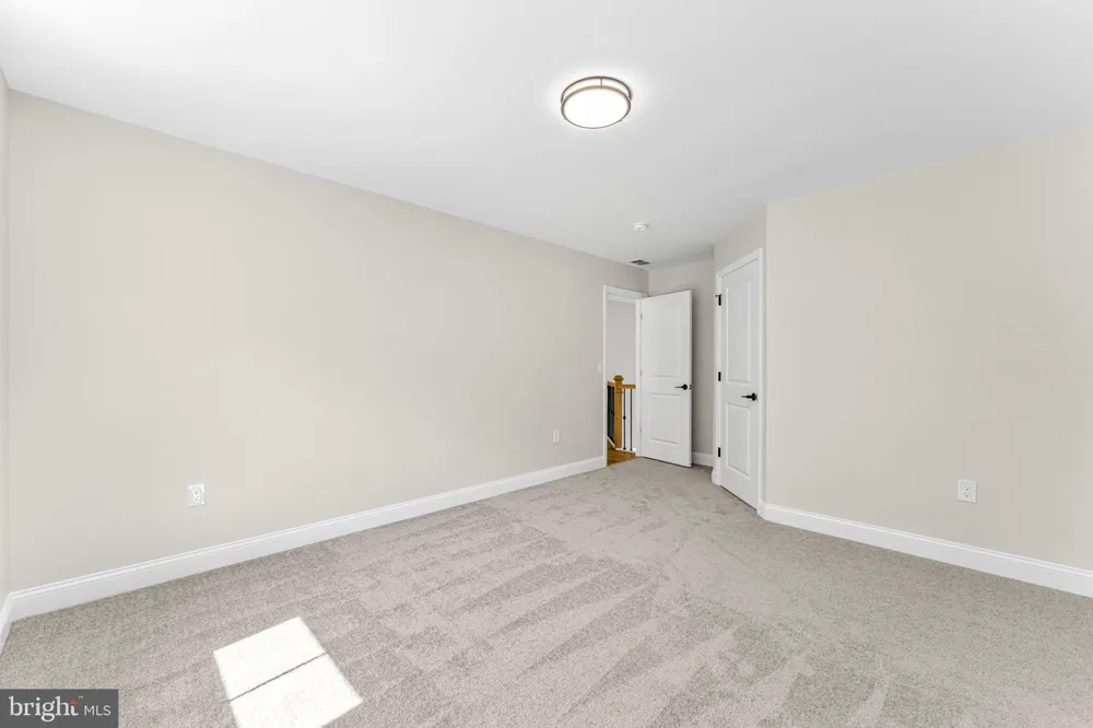 236 LANDING ROAD Clarksboro, NJ 08020