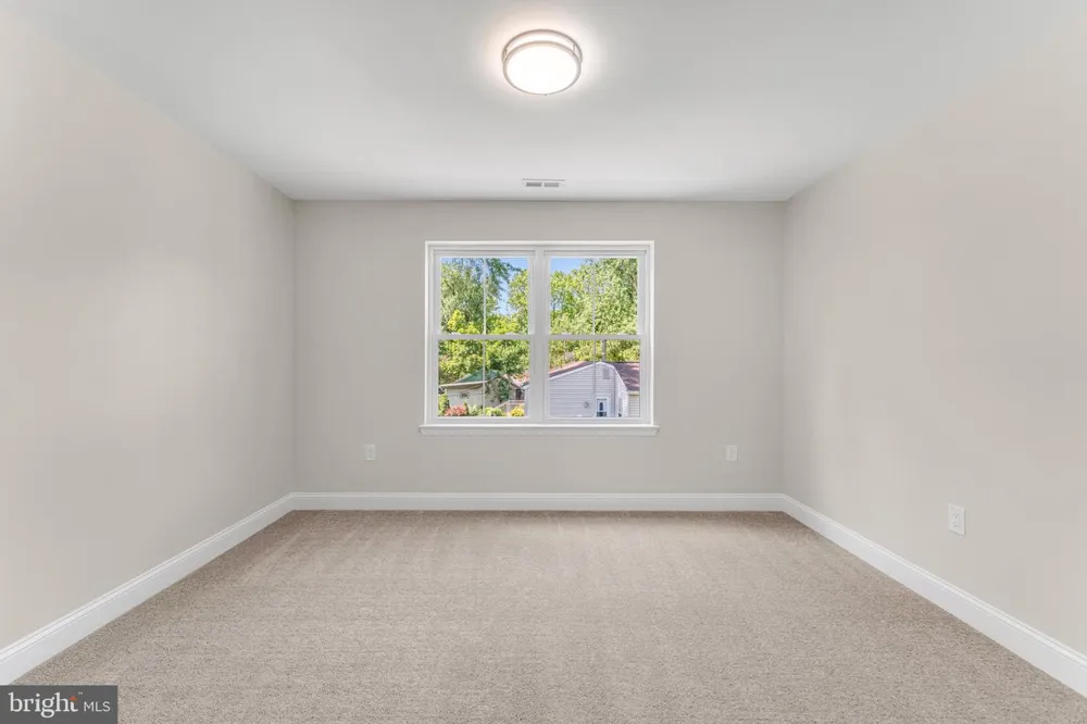 236 LANDING ROAD Clarksboro, NJ 08020