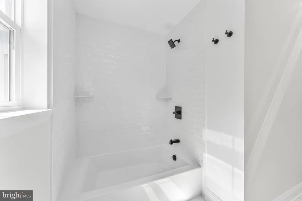 236 LANDING ROAD Clarksboro, NJ 08020