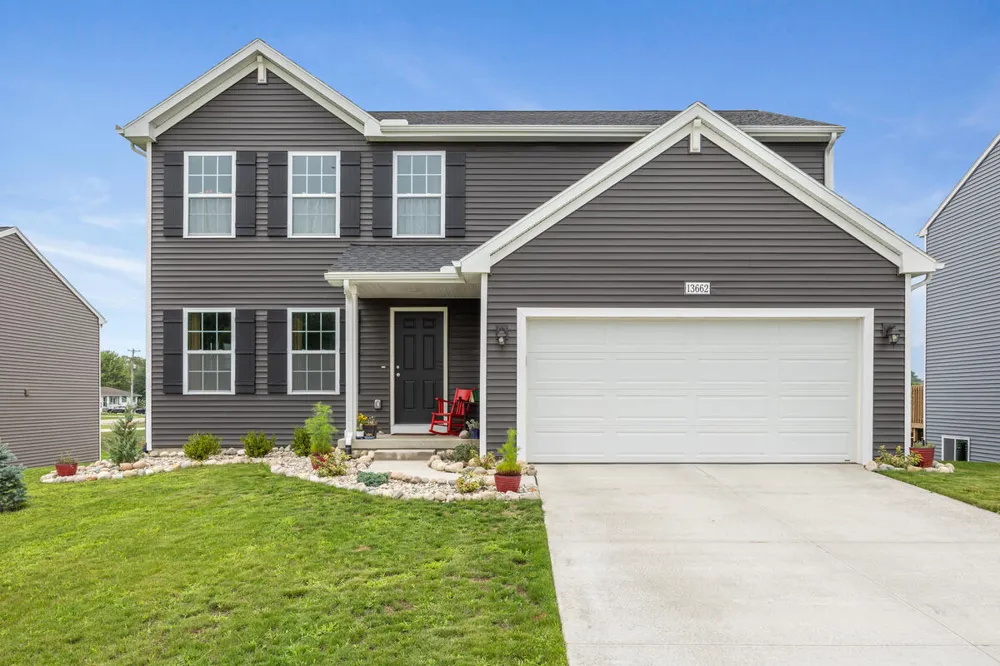 13662 Oasis Avenue Holland, MI 49424