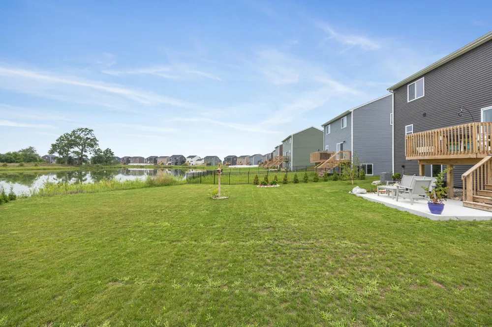 13662 Oasis Avenue Holland, MI 49424