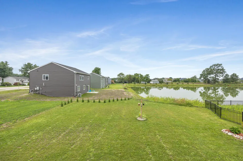 13662 Oasis Avenue Holland, MI 49424