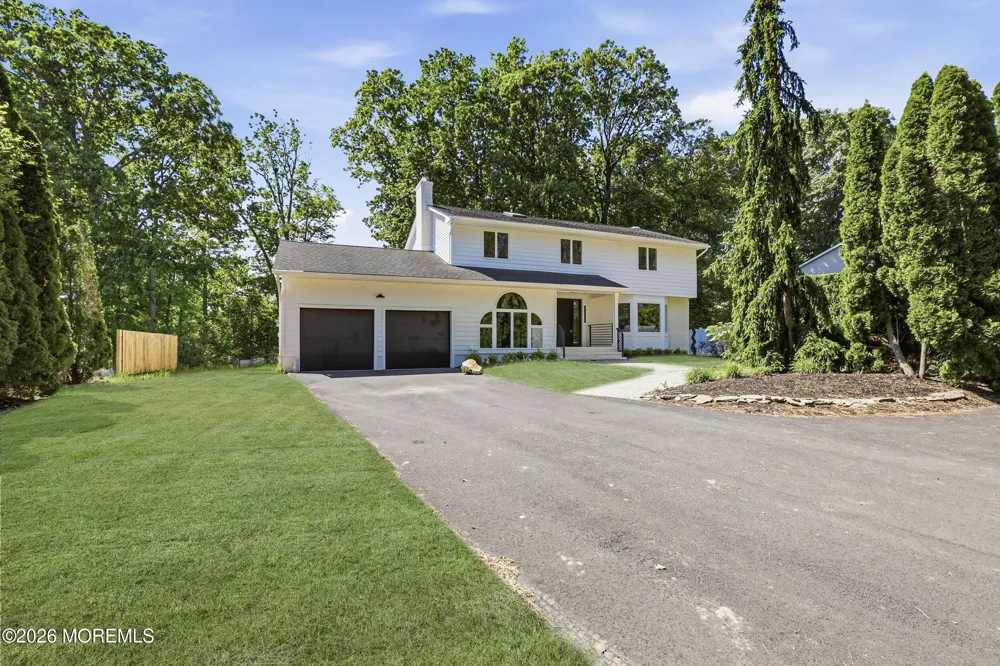 331 Gordons Corner Road Manalapan, NJ 07726