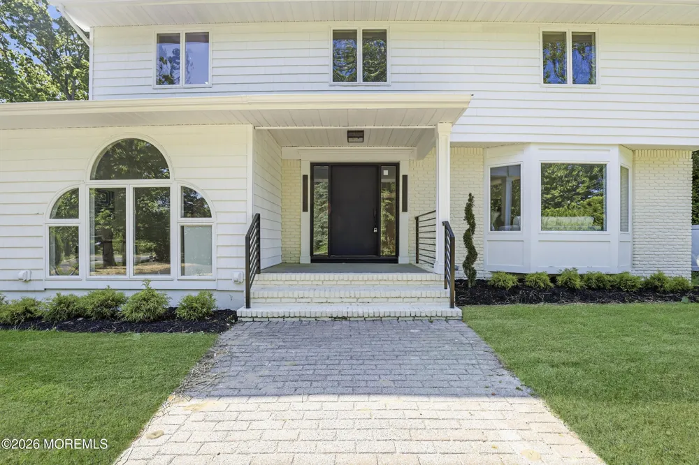 331 Gordons Corner Road Manalapan, NJ 07726