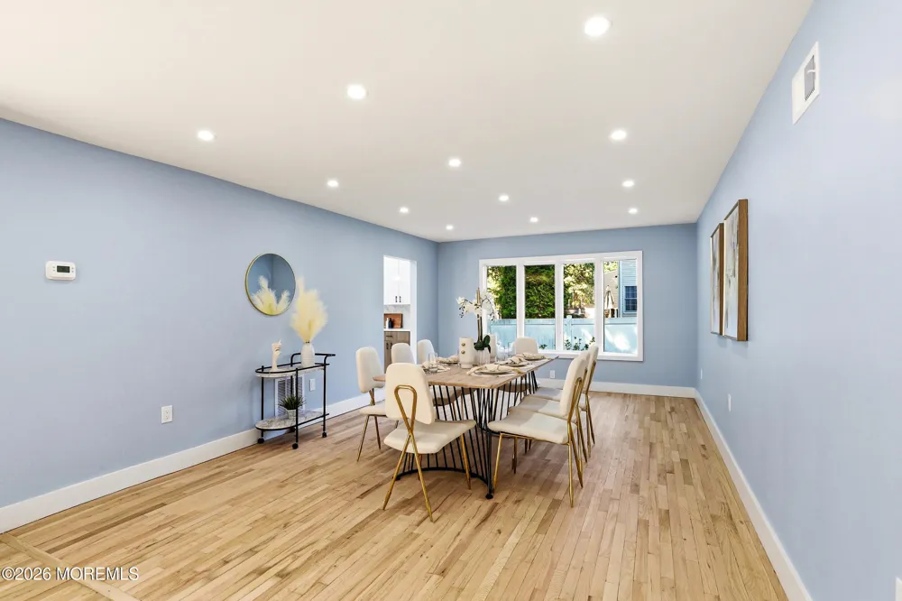 331 Gordons Corner Road Manalapan, NJ 07726