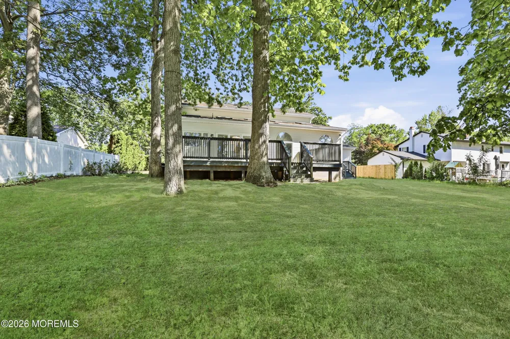 331 Gordons Corner Road Manalapan, NJ 07726