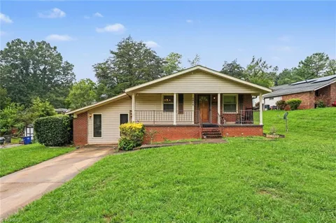 4304 Jasmin Court