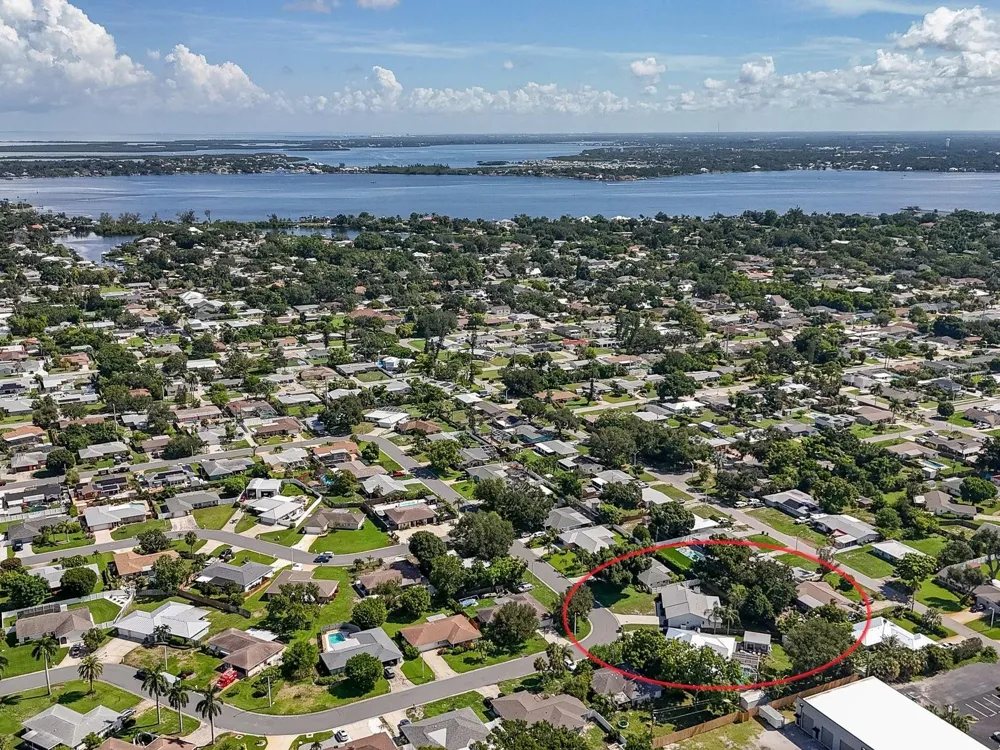 315 57TH STREET COURT NW Bradenton, FL 34209