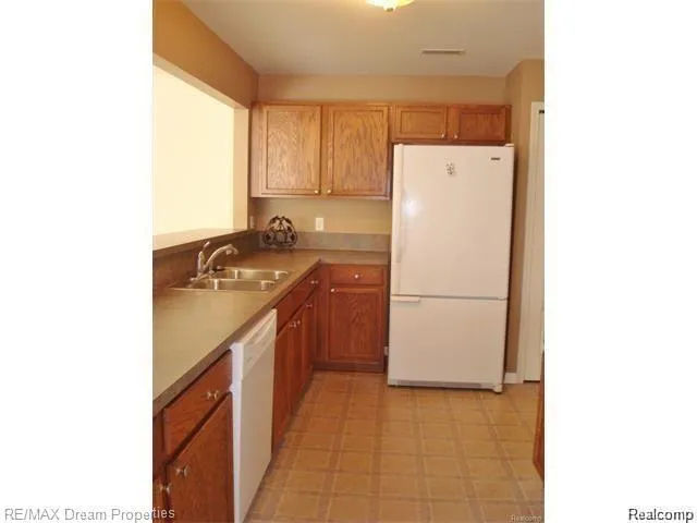 16872 DOVER DRIVE Northville Township, MI 48168