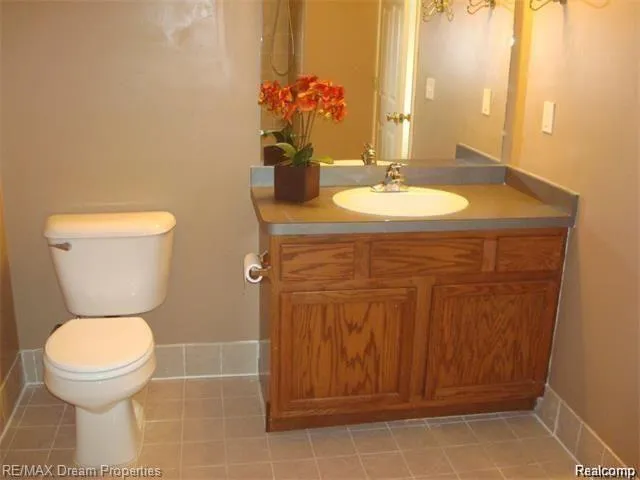 16872 DOVER DRIVE Northville Township, MI 48168