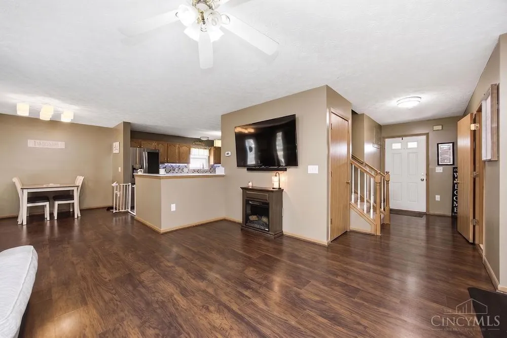 933 Marcia Drive Trenton, OH 45067