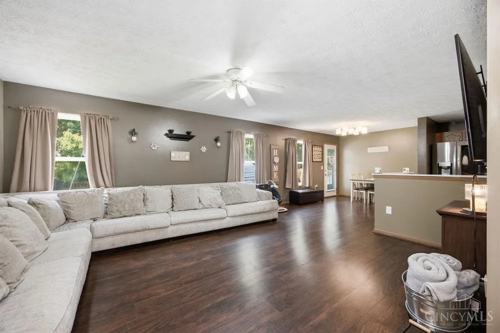 933 Marcia Drive Trenton, OH 45067