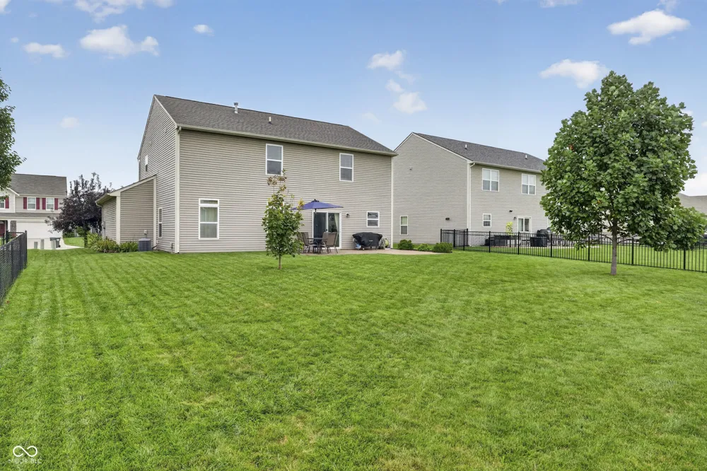1481 Windborne Lane Greenwood, IN 46143