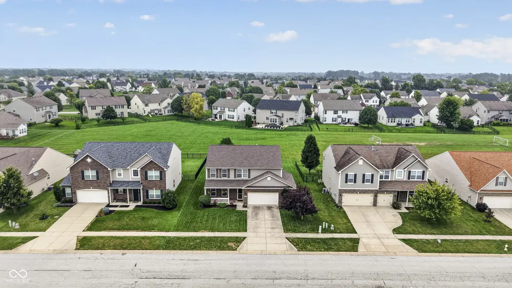 1481 Windborne Lane Greenwood, IN 46143