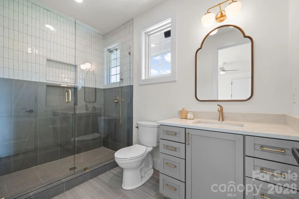 2670 Charleston Court Claremont, NC 28610