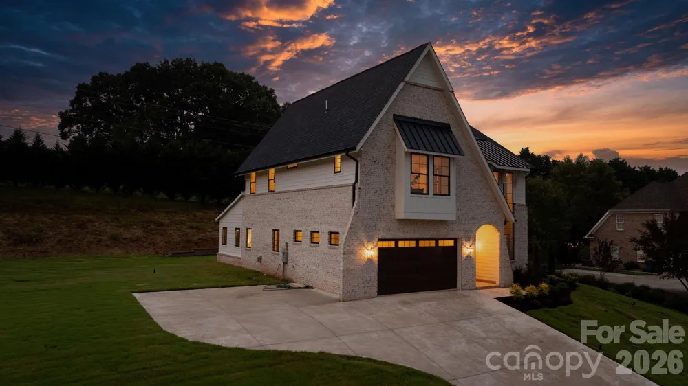 2670 Charleston Court Claremont, NC 28610
