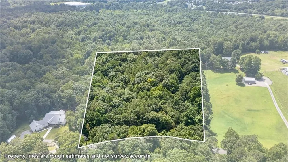 0A Flat Bottom Road Ball Ground, GA 30107