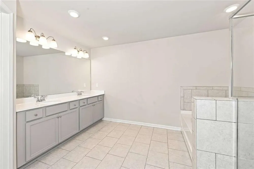 2198 Justify Lane Lithonia, GA 30058