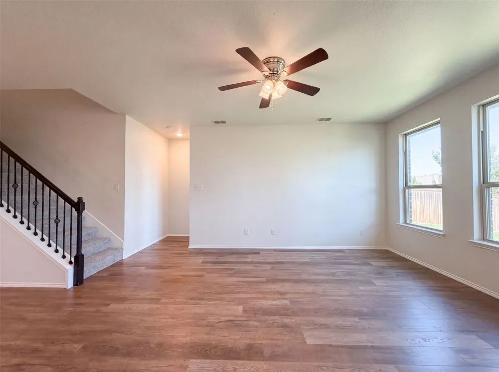5904 Saddle Pack Drive Fort Worth, TX 76123