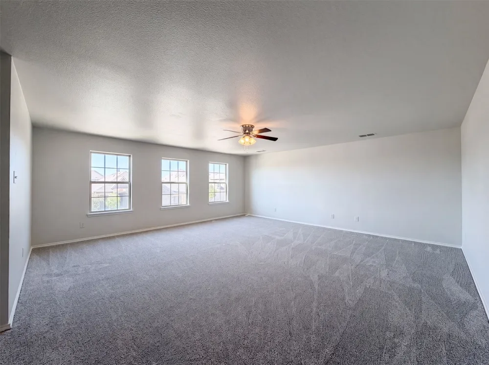 5904 Saddle Pack Drive Fort Worth, TX 76123