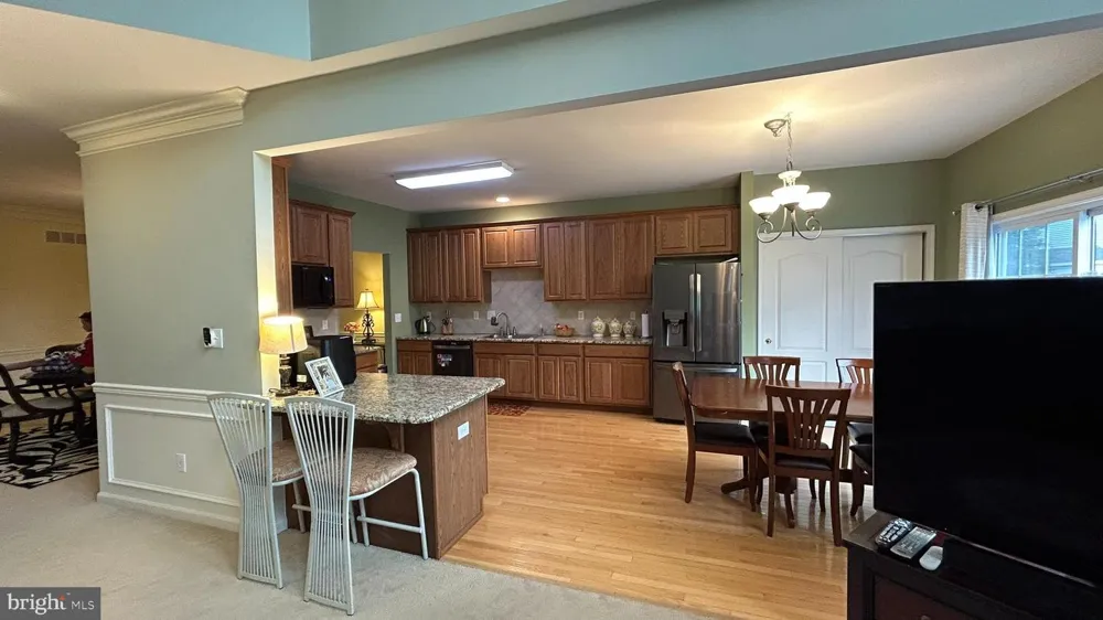 19 WHARTON DRIVE Glen Mills, PA 19342
