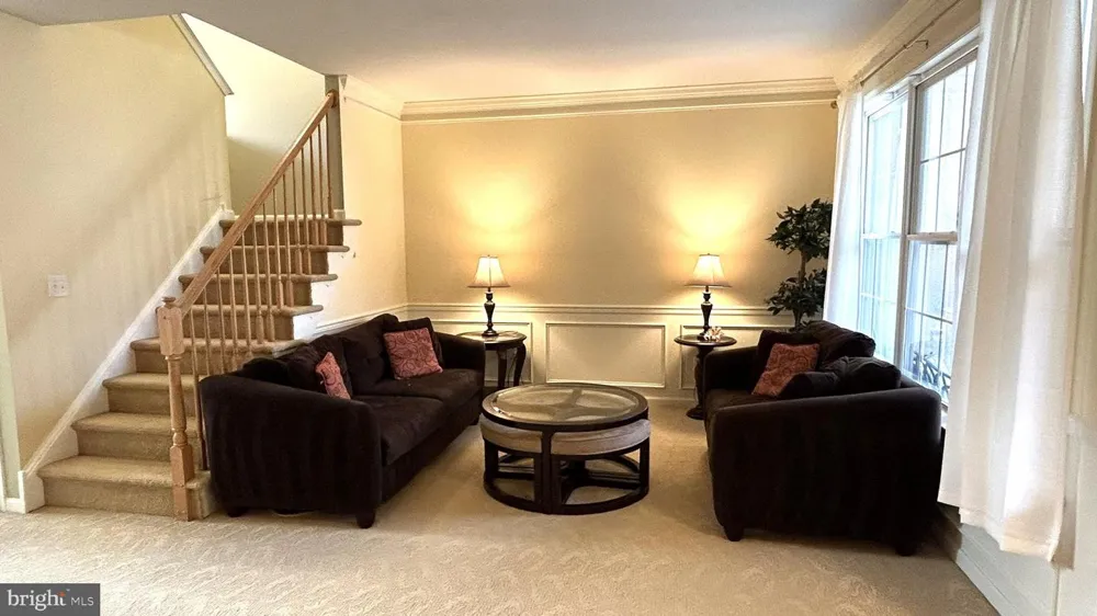 19 WHARTON DRIVE Glen Mills, PA 19342