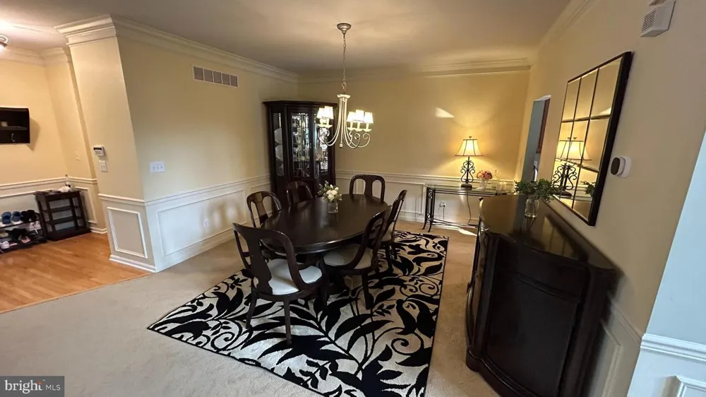 19 WHARTON DRIVE Glen Mills, PA 19342