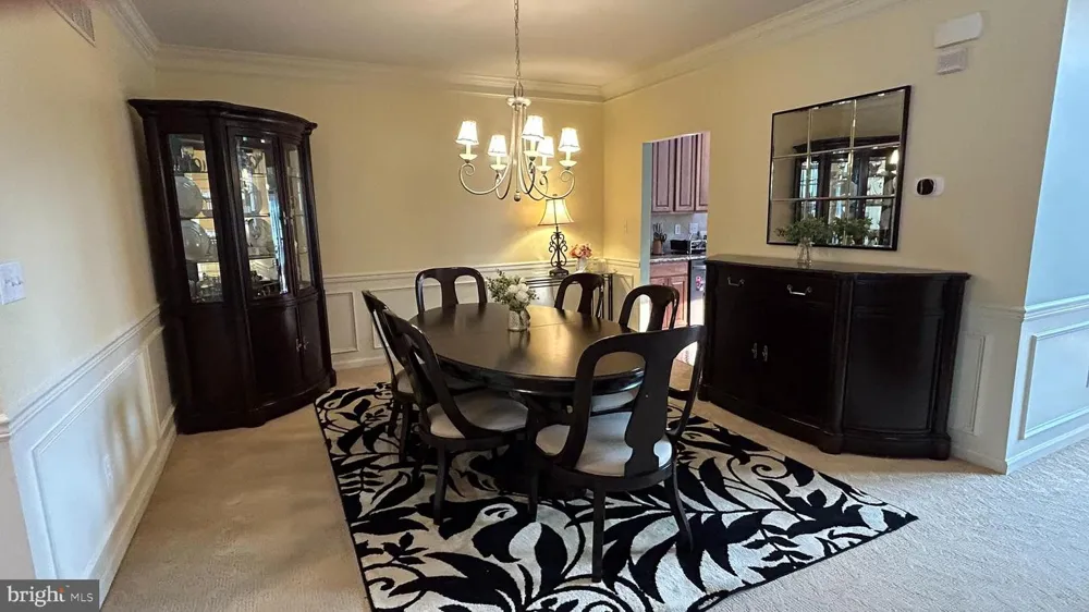 19 WHARTON DRIVE Glen Mills, PA 19342